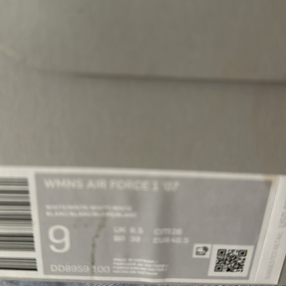 Nike Women's Air Force 1 ‘07 white SZ 9 - Picture 12 of 12